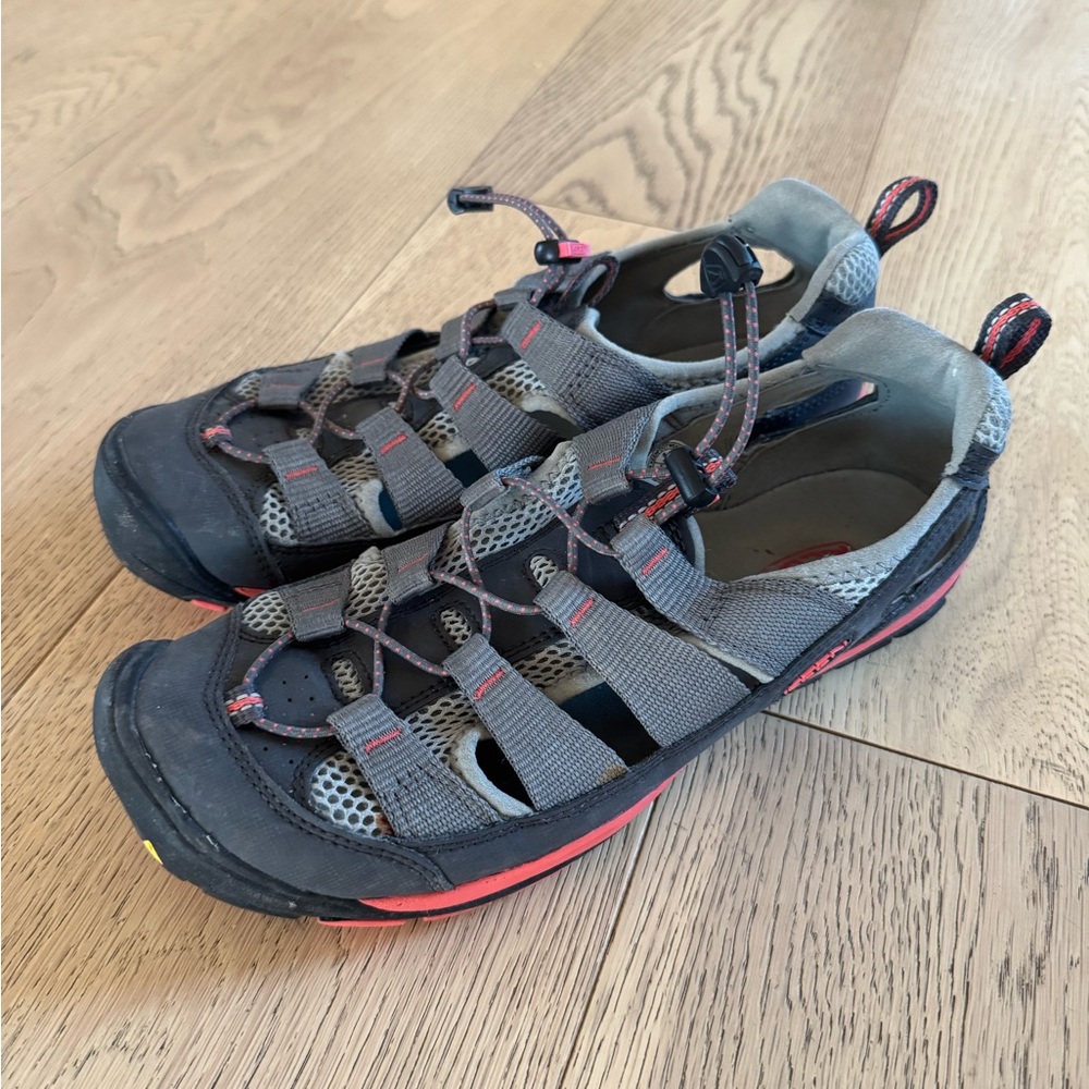 Gray and Black Outdoor Sandals